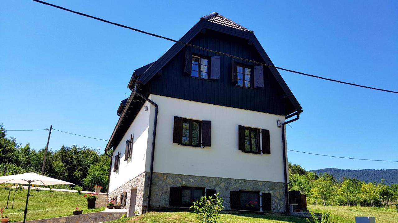B&B Plitvice Lakes Villa Mija ปลิตวิตซาเซโล ภายนอก รูปภาพ