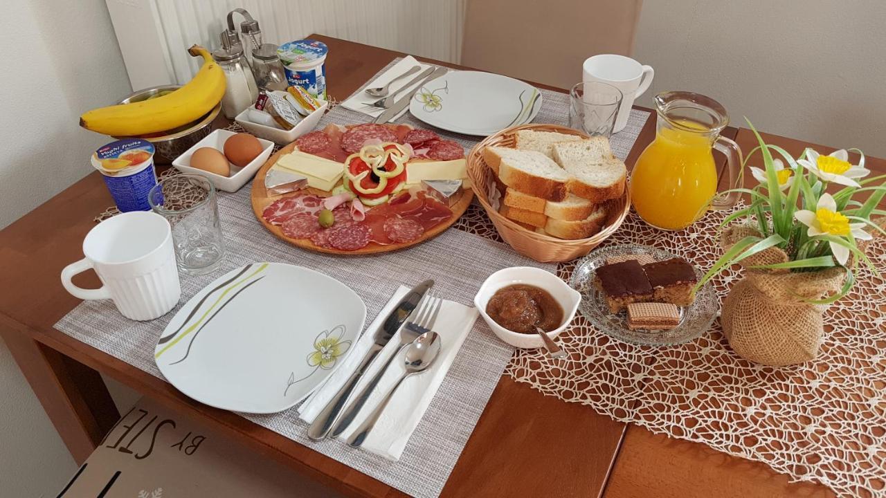 B&B Plitvice Lakes Villa Mija ปลิตวิตซาเซโล ภายนอก รูปภาพ