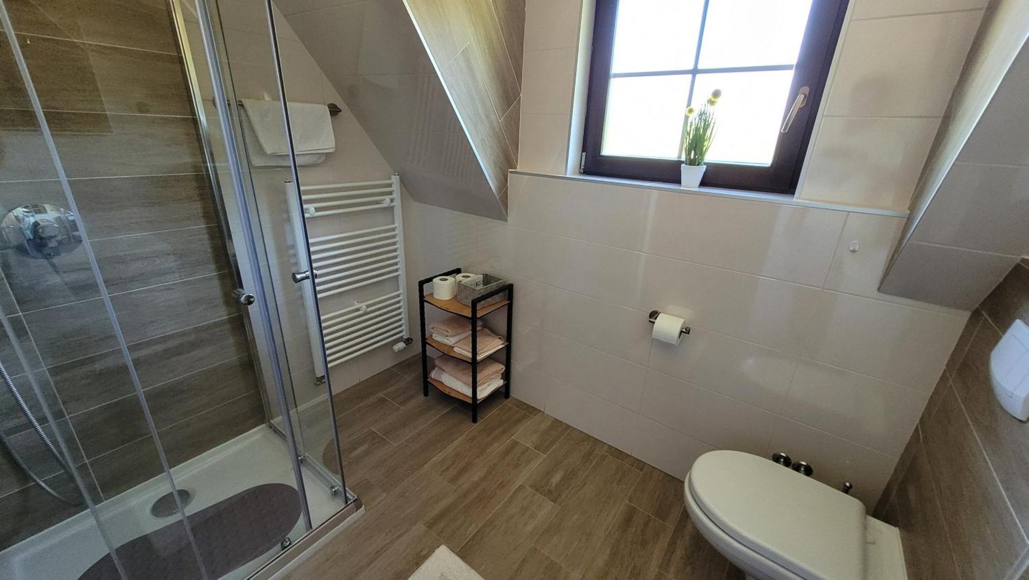 B&B Plitvice Lakes Villa Mija ปลิตวิตซาเซโล ห้อง รูปภาพ