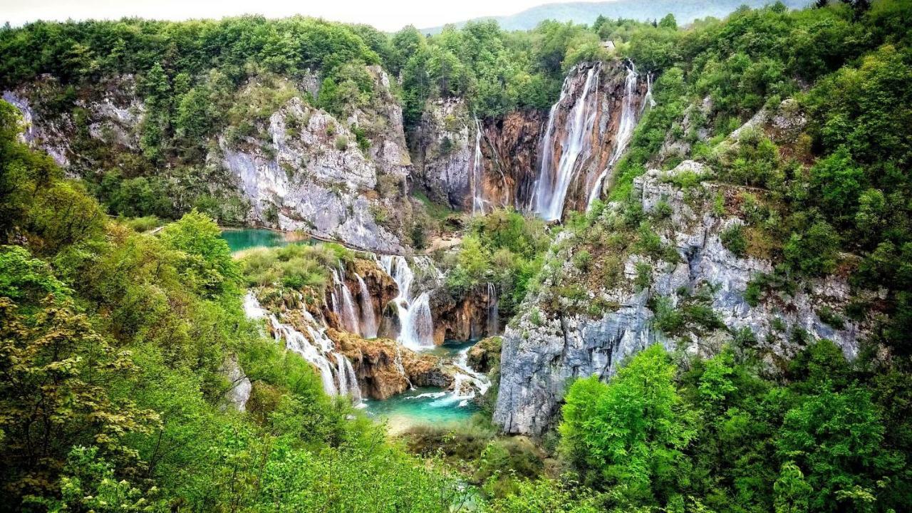 B&B Plitvice Lakes Villa Mija ปลิตวิตซาเซโล ภายนอก รูปภาพ