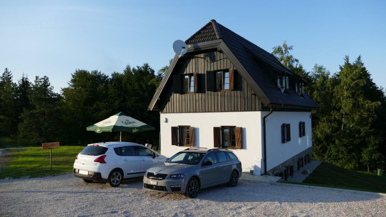 B&B Plitvice Lakes Villa Mija ปลิตวิตซาเซโล ภายนอก รูปภาพ